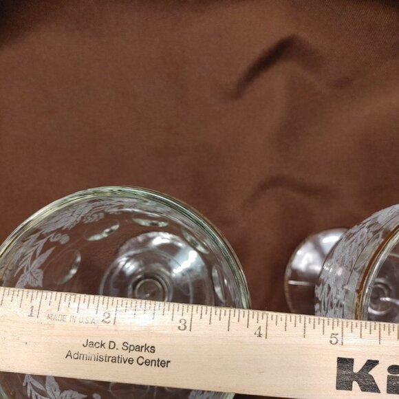 2- Vintage Indiana Glass, Bartlett and Collins, White Grape & Leaf, Gold Trim - Picture 8 of 9